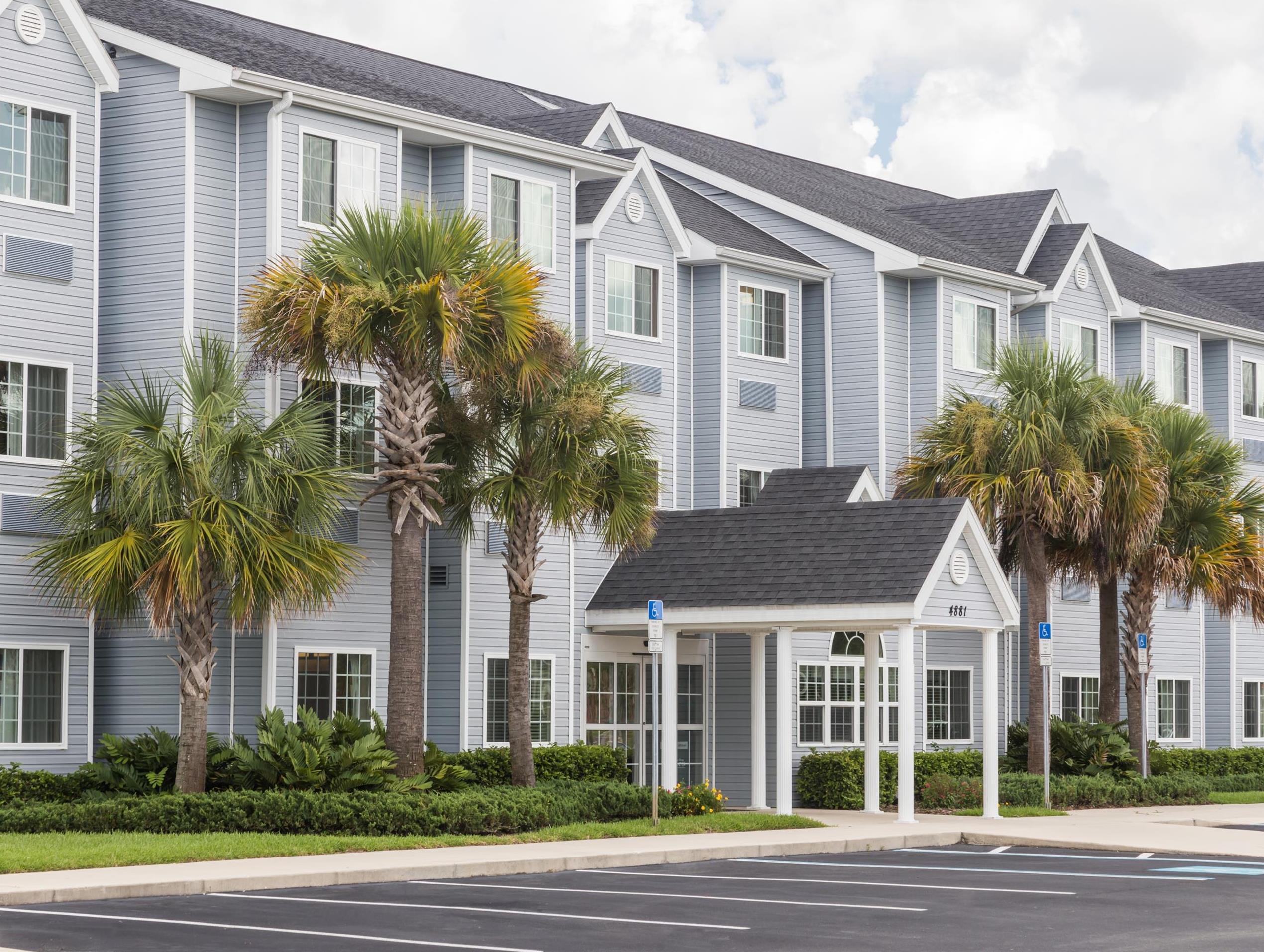 Microtel Inn & Suites By Wyndham Spring Hill/Weeki Wachee Extérieur photo